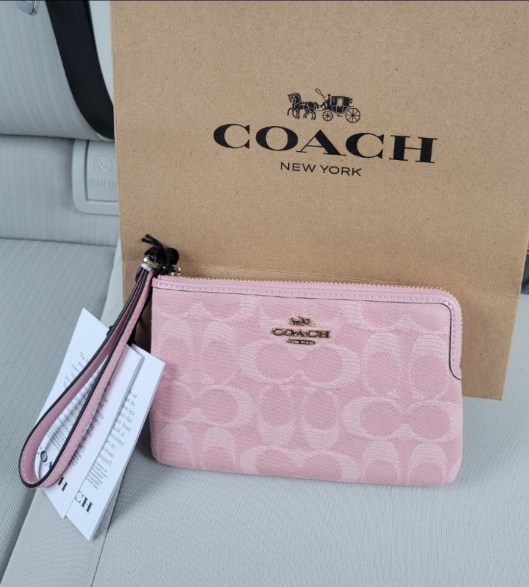 NWT Coach Corner Zip Wristlet In Signature Denim CDF27 Gold/Light Pink