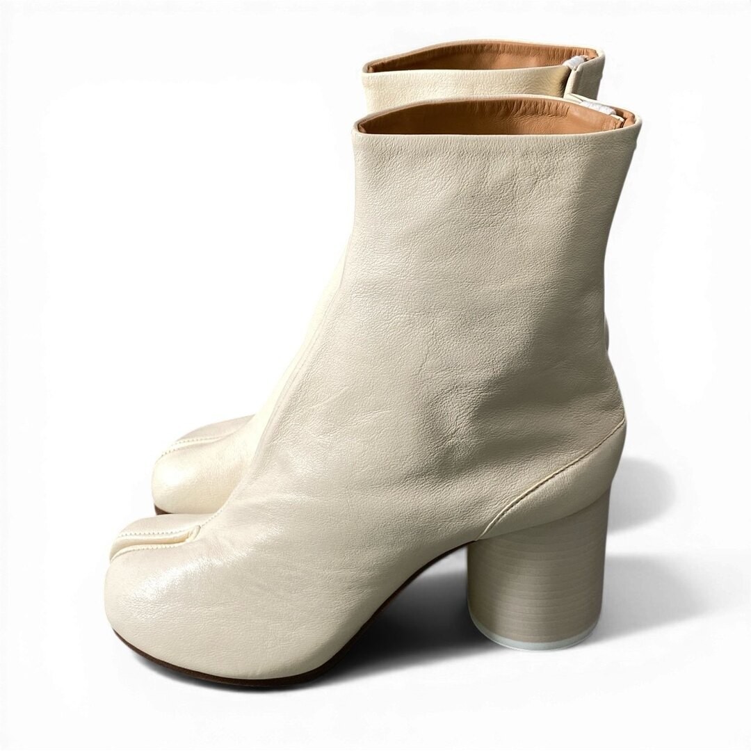 Maison Margiela Tabi Boot Size 37 1 2 Cream Leather Womens TA1 Used AYAN-0