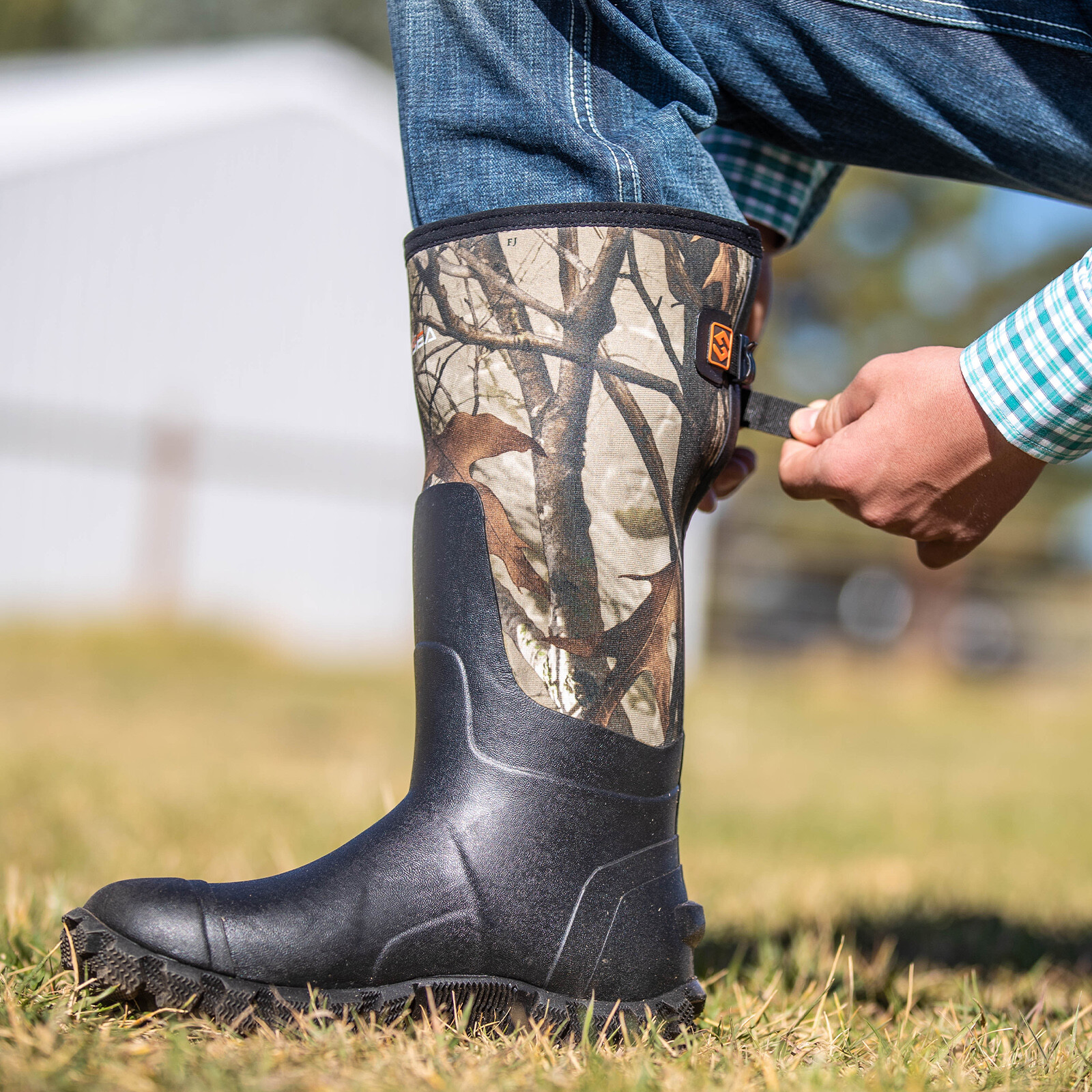 HISEA Men’s Rain Boots Waterproof Insulated Fishing Hunting Farm Mud Work Boots
