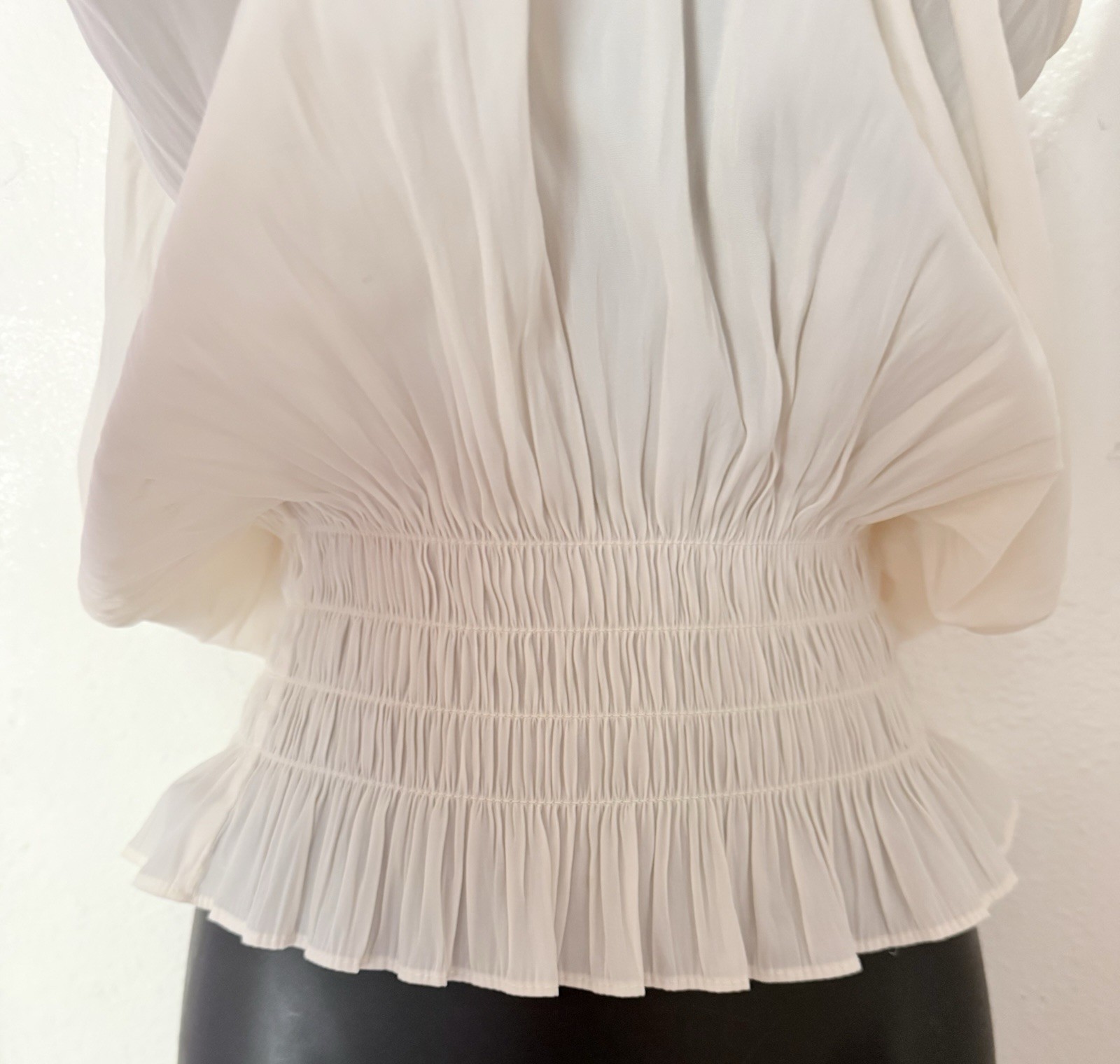 Catherine Malandrino White Smocked Ruffle Neck Sleeveless Blouse S/P Women