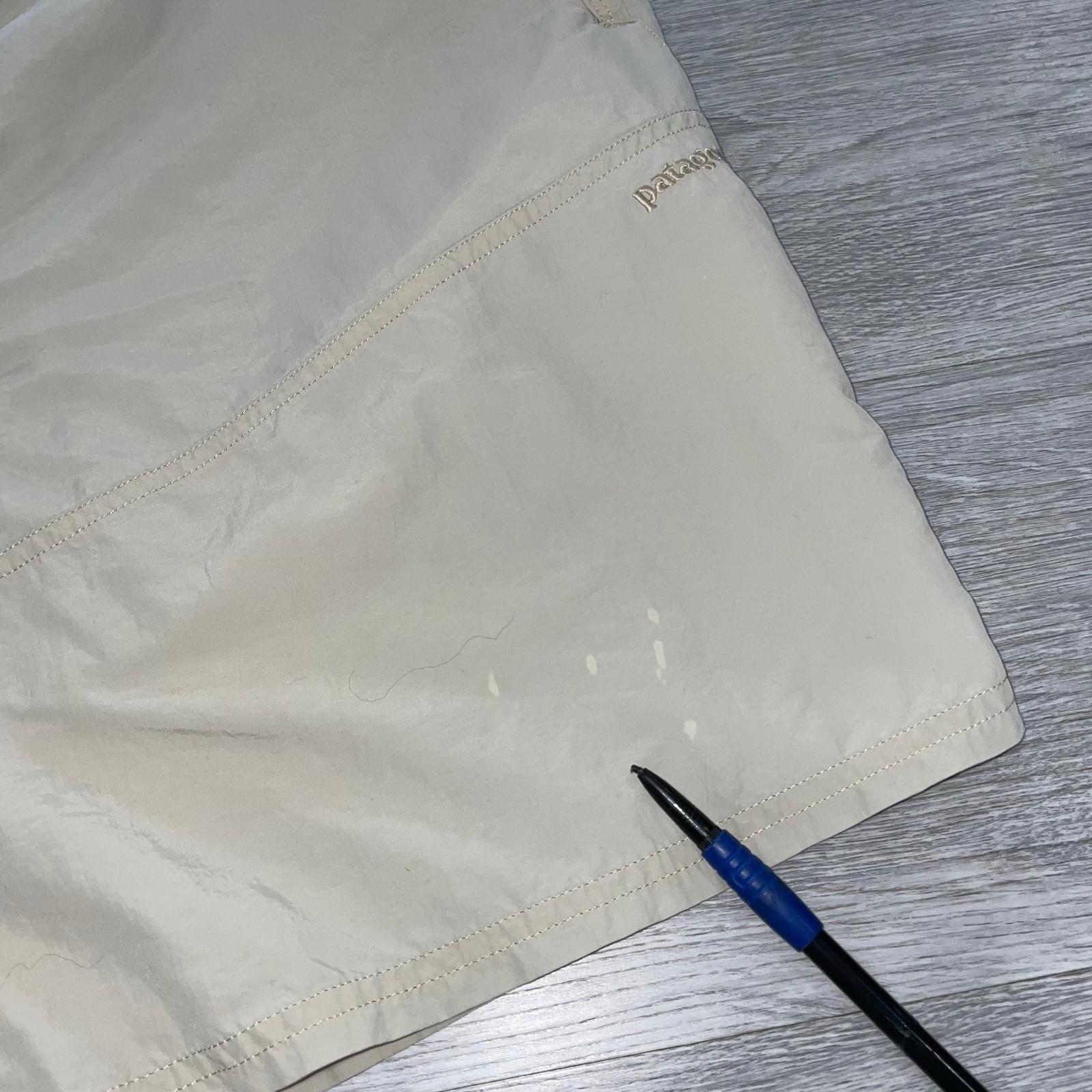 Patagonia Shorts Men’s XXL Sandy Cay 8” Utility Cargo Zip Pocket Hybrid Outdoor