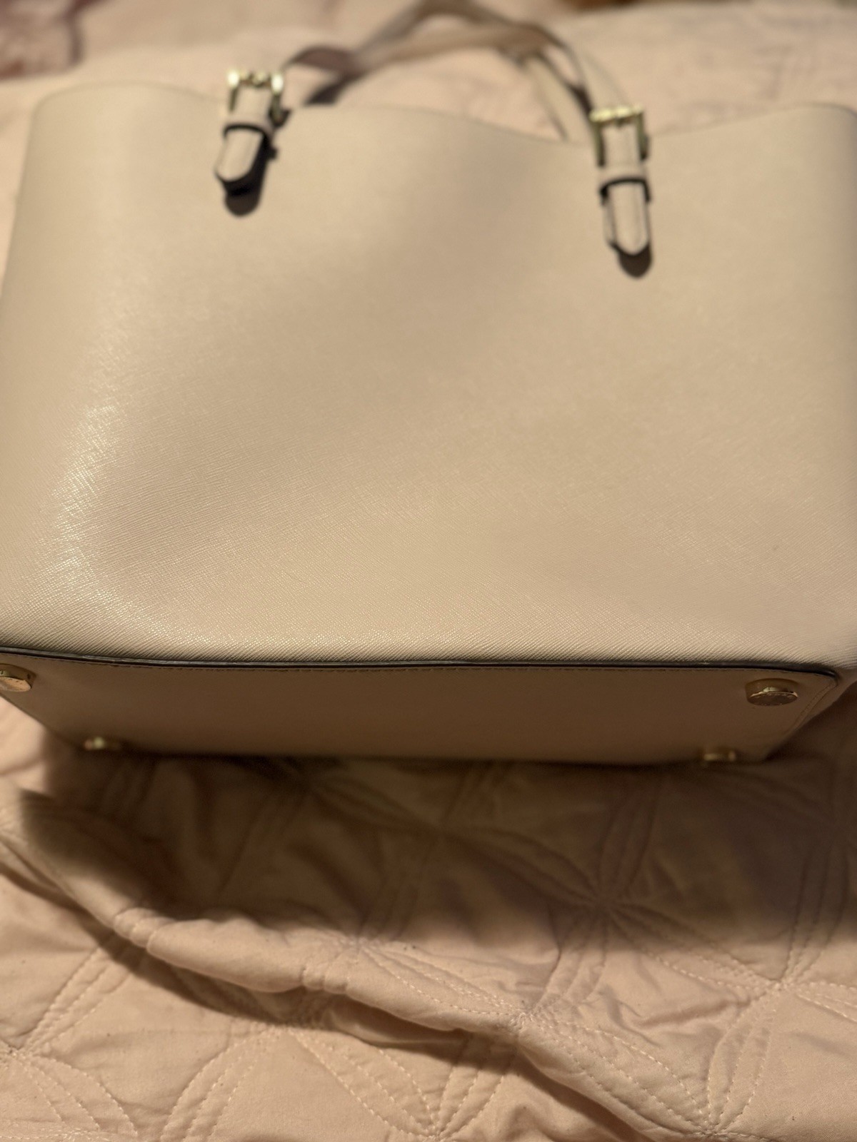 Michael Kors Jet Set Large Tote Pink Zip/Snap, Inner Pockets, Bottom Studs