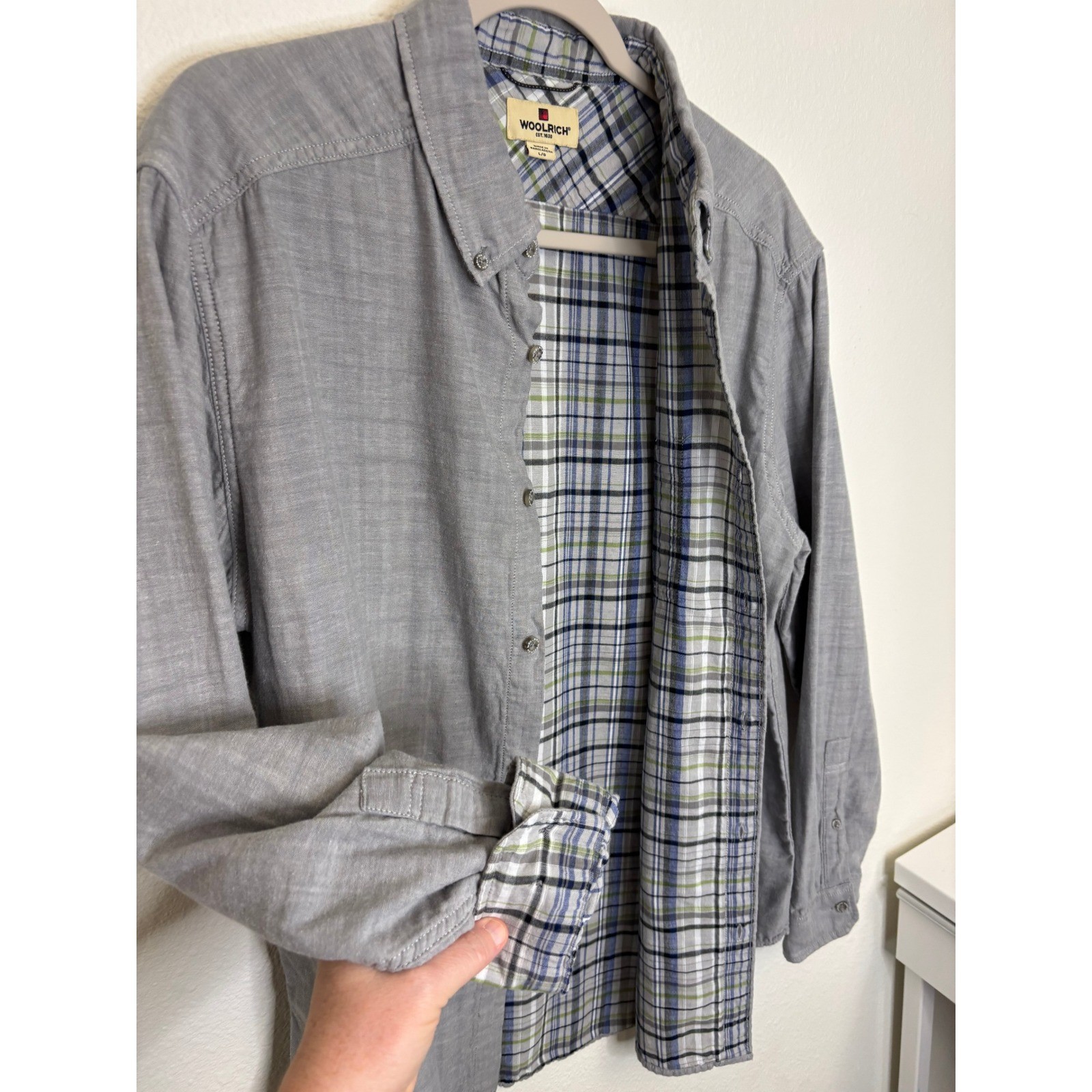 2 Woolrich Mens Button Front Shirt L Cotton Long Sleeve Plaid Lined Navy Gray