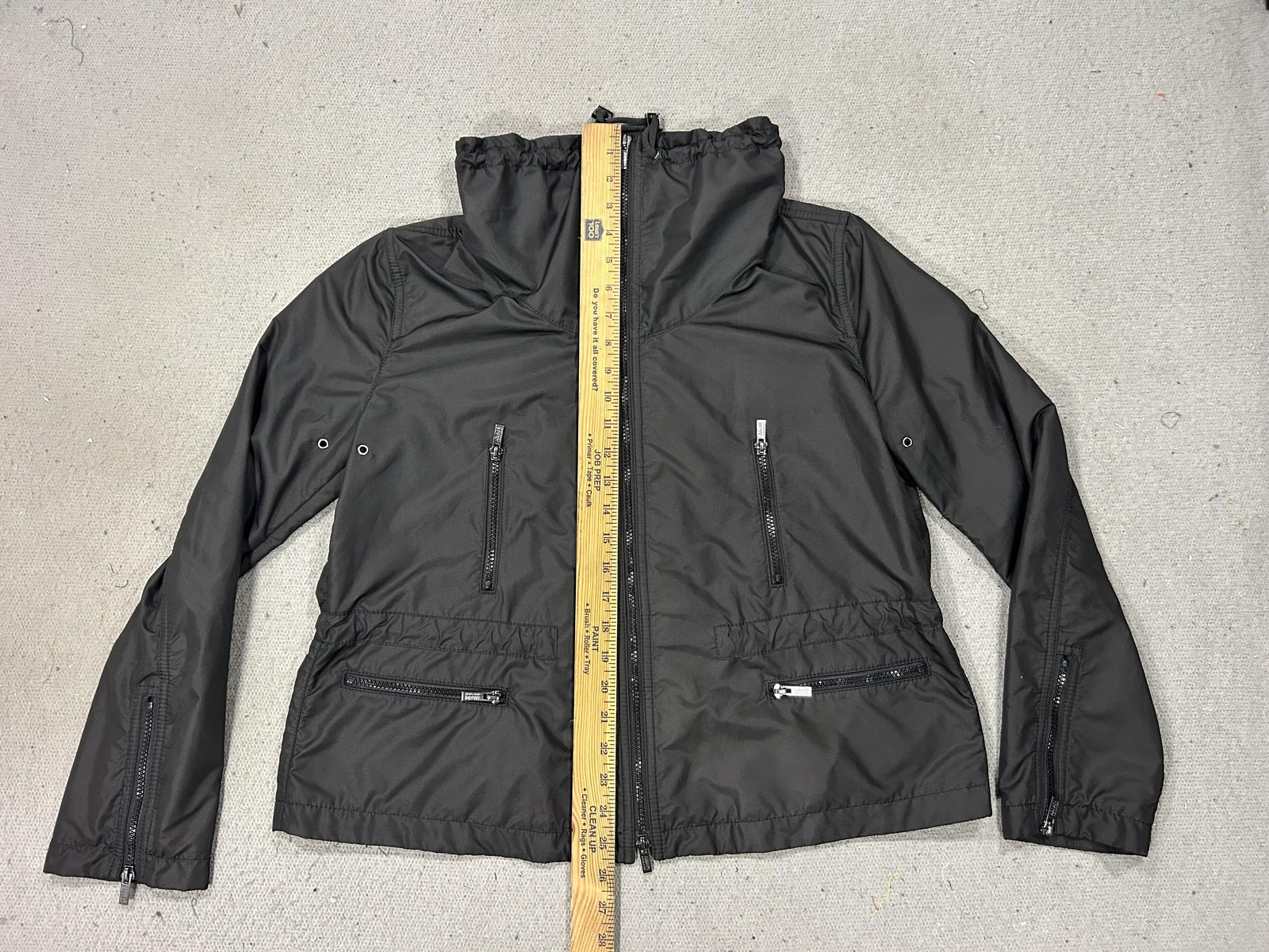 Armani Collezioni Jacket Womens 10 Black Windbreaker Full Zip Travel Luxury