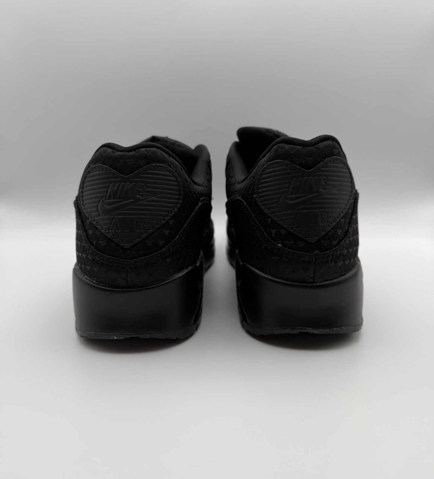 Nike Air Max 90 PRM Valentine’s Day Black/Black-University Red [IB6606-001]