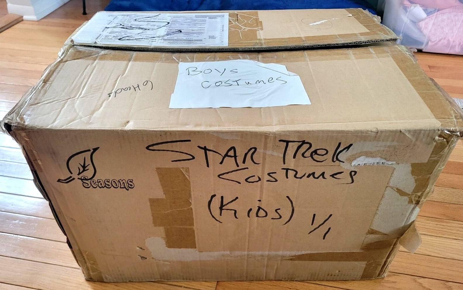 Star Trek Kids – Rubies Costumes Kirk, Scotty, Spock, Lt Uhura – Use Drop Down