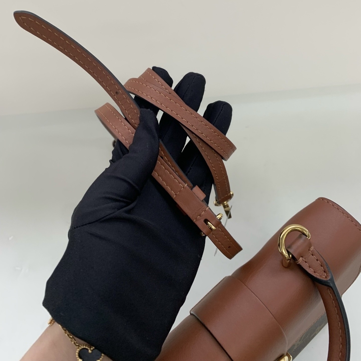 Louis Vuitton Pre-Owned Authentic Locky Bb Satchel Caramel