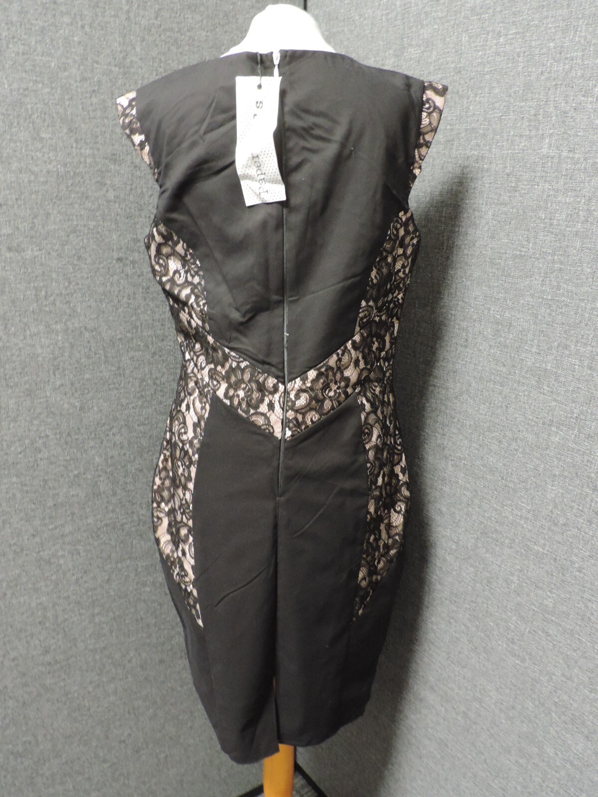 Paperdolls Lace Trim Bodycon Dress Black UK 14 LN121 MM 10