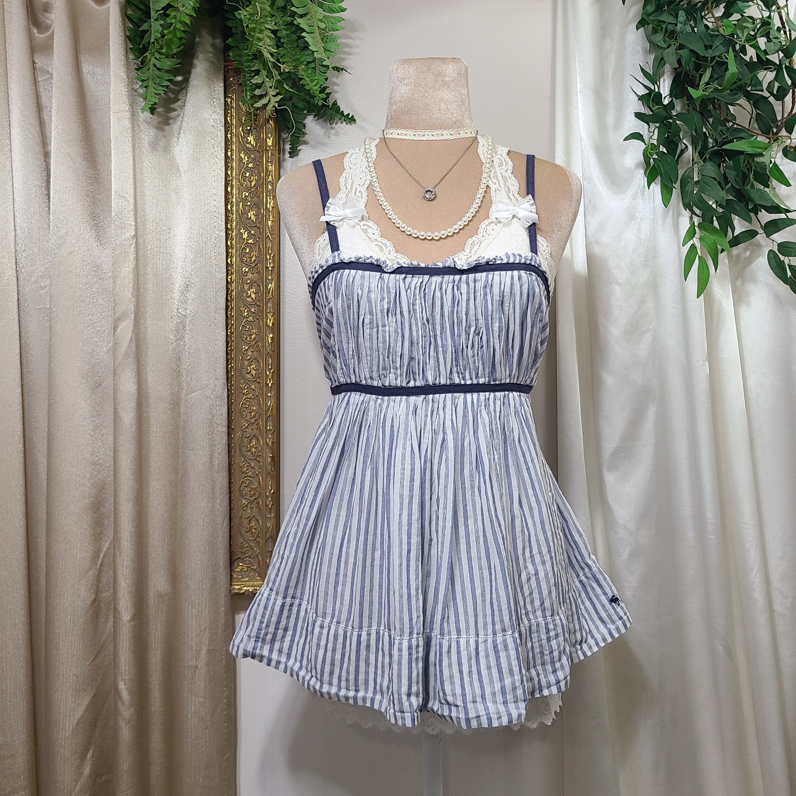 ♡ Y2K ♡ Abercrombie Blue Striped Babydoll Tie Back 100% Cotton Ruffle Tank Top