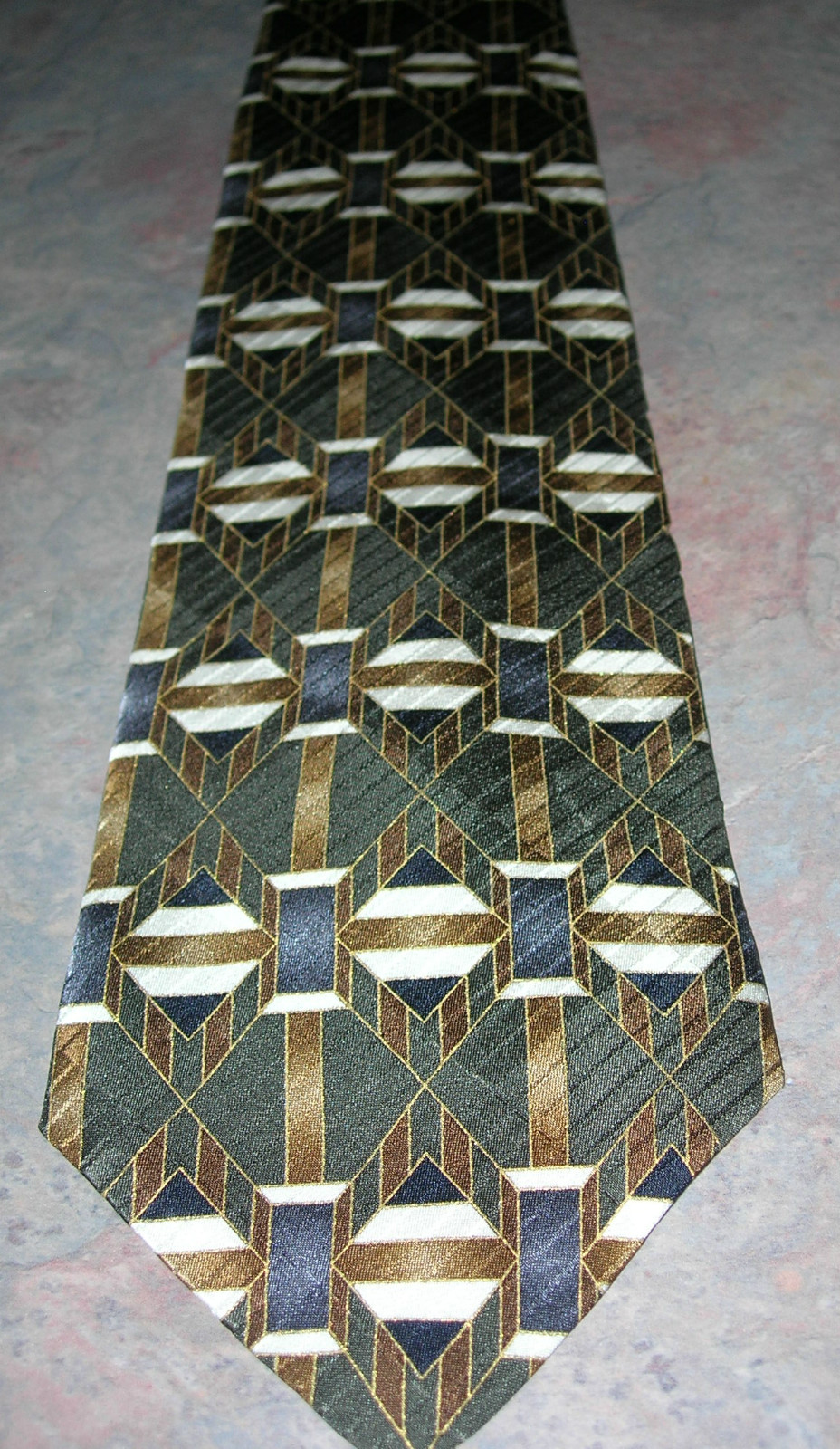 Classic (57 in.-60 in.) Geometric Necktie by Honors 100% Silk