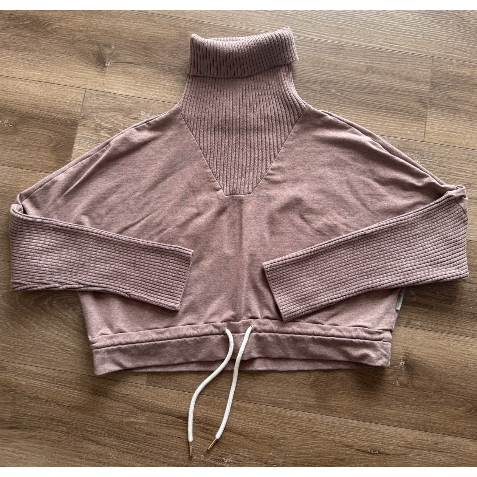 Varley Womens Turtleneck Sweatshirt Mauve Ribbed Knit Crop Drawstring Large