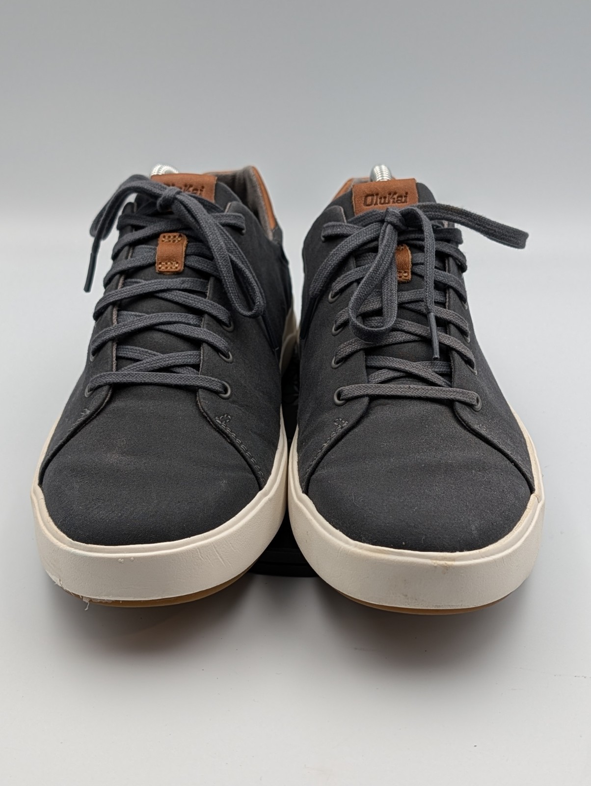 Olukai Lae’ahi Li Men’s Casual Shoes. Size 8.5 (EUR 41.5) Dark Gray Canvas.