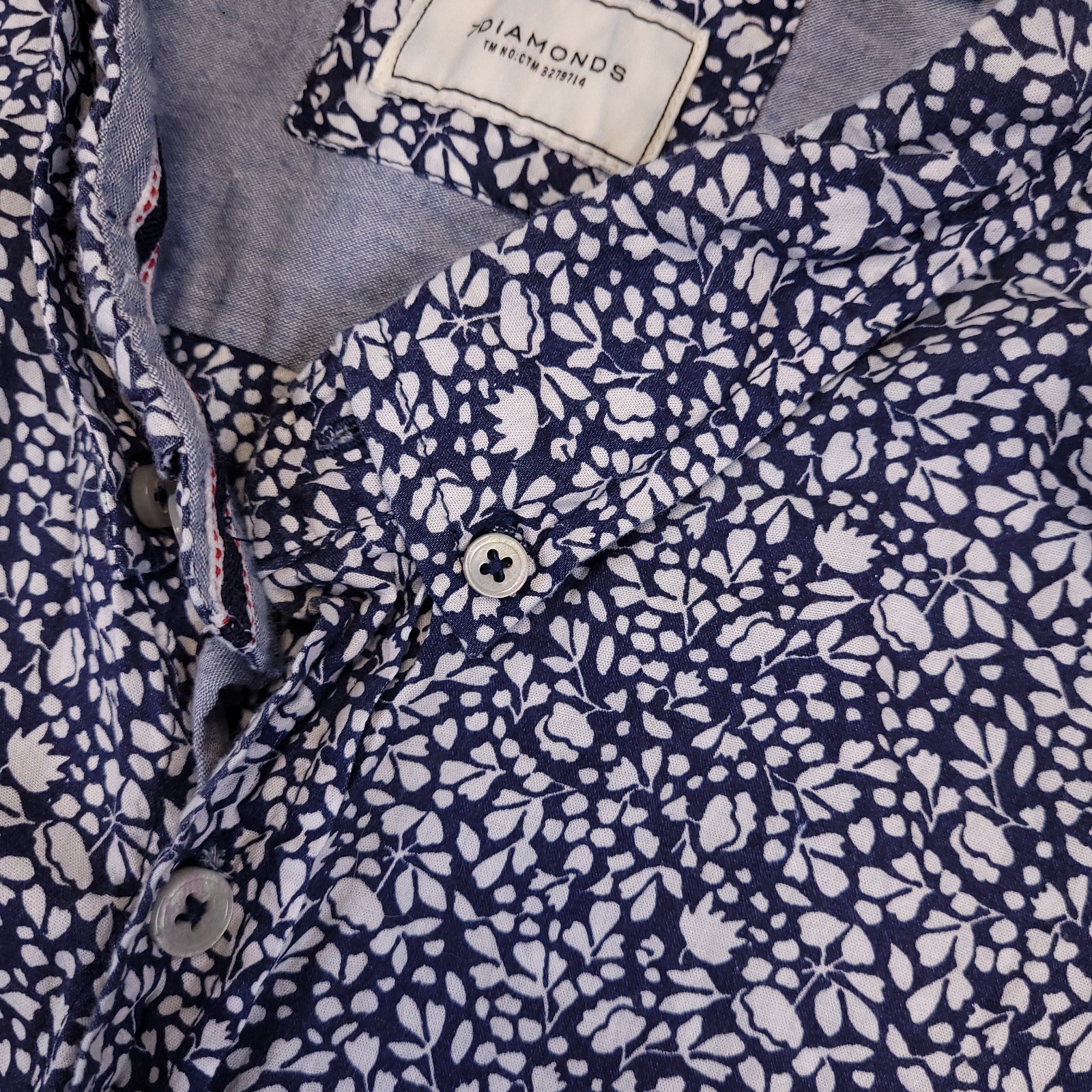 7D 7 Diamonds Renegade Parade Mens XL Abstract All Over Rayon Blend Button Down