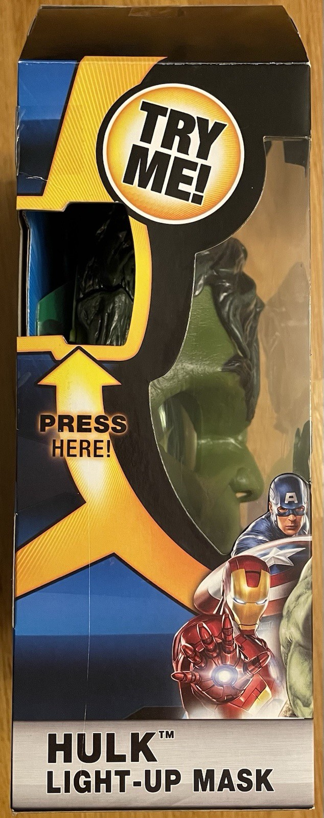 Marvel the Avengers Incredible Hulk Light-Up Mask Green