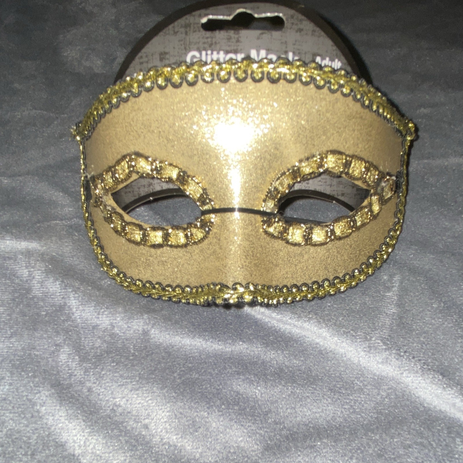 White Plastic Face Mask Adjustable One Size Halloween Costume 13887-A