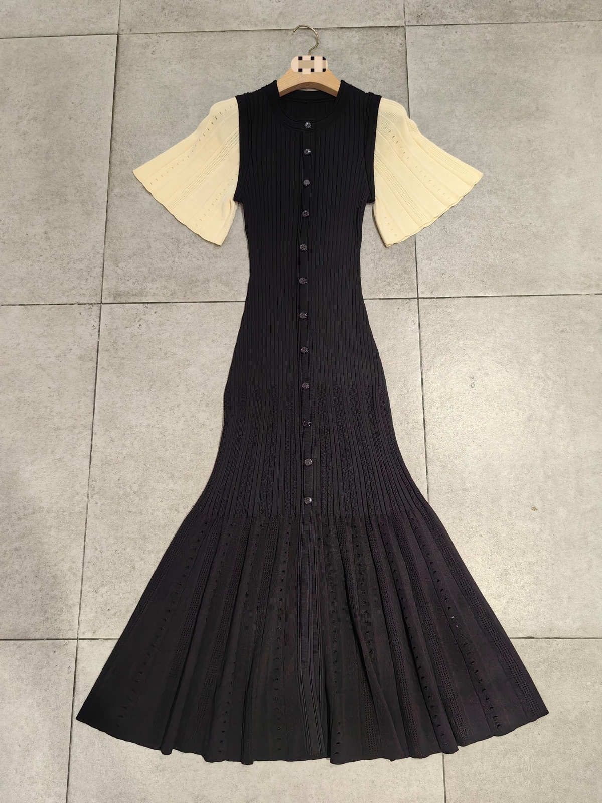 Sandro Knit Dress Short Sleeve Single Breasted Midi A-line Dress for Women