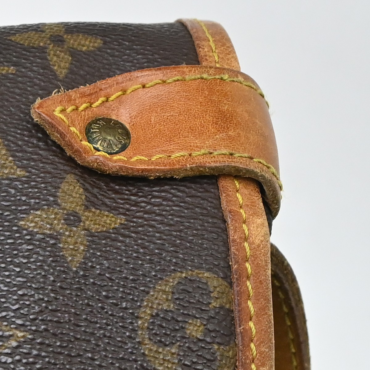 Best06 LOUIS VUITTON SAUMUR 35 SHOULDER BAG MONOGRAM M42254 AR0992 YQ05746