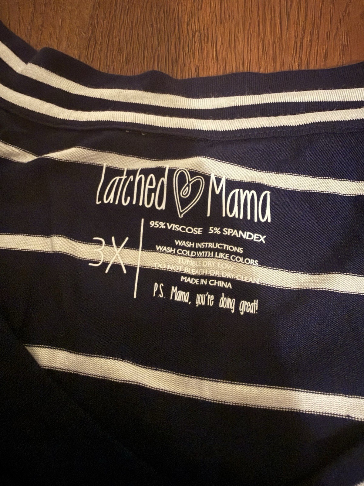 Latched Mama Women’s Plus 3X Navy/White Striped V-Neck Short Sleeve Knit Tee