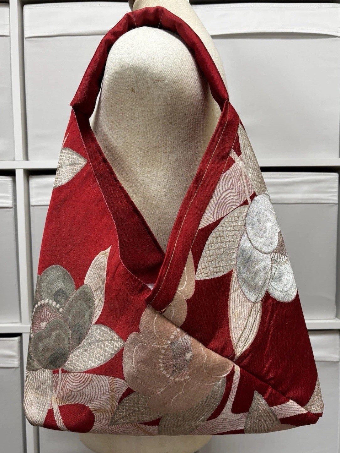 Vintage Japanese Obi Silk Shoulder Bag One of a Kind Pearl Beige Knot Purse