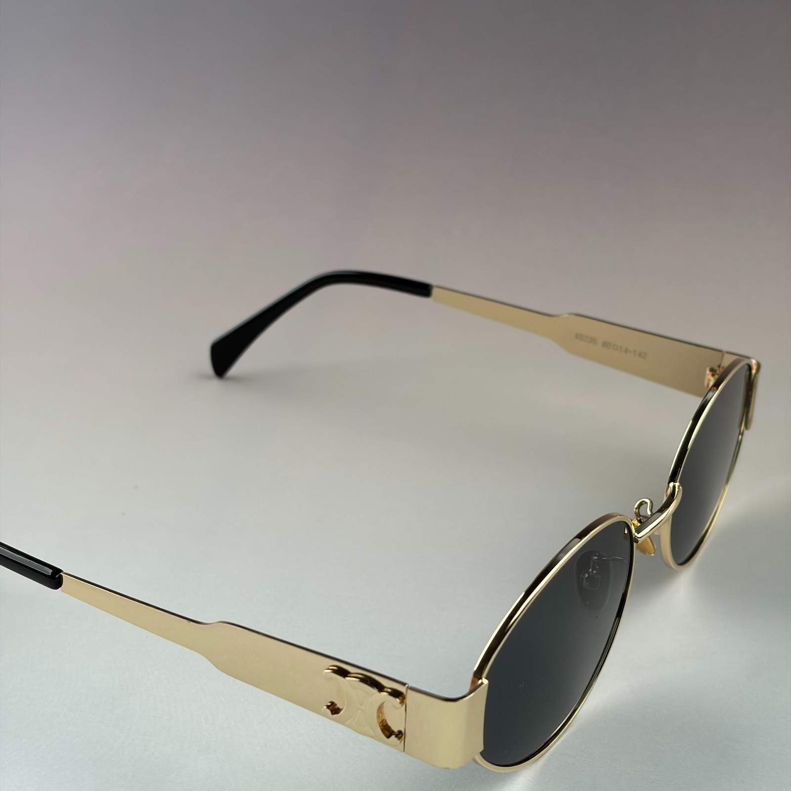 New In Box – Celine Women Men Sunglasses Triomphe Gold Metal Oval Frame Driving