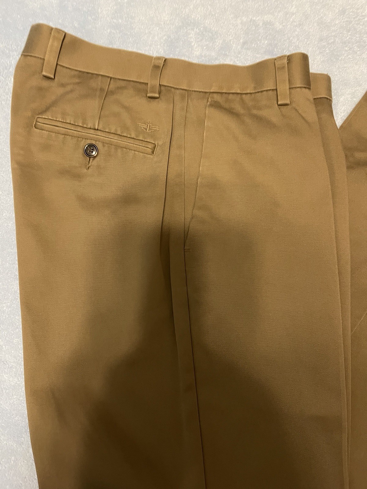 DOCKERS D3 CLASSIC FIT 32×30 TAUPE BROWN MENS STRAIGHT FRONT DRESS PANTS COTTON