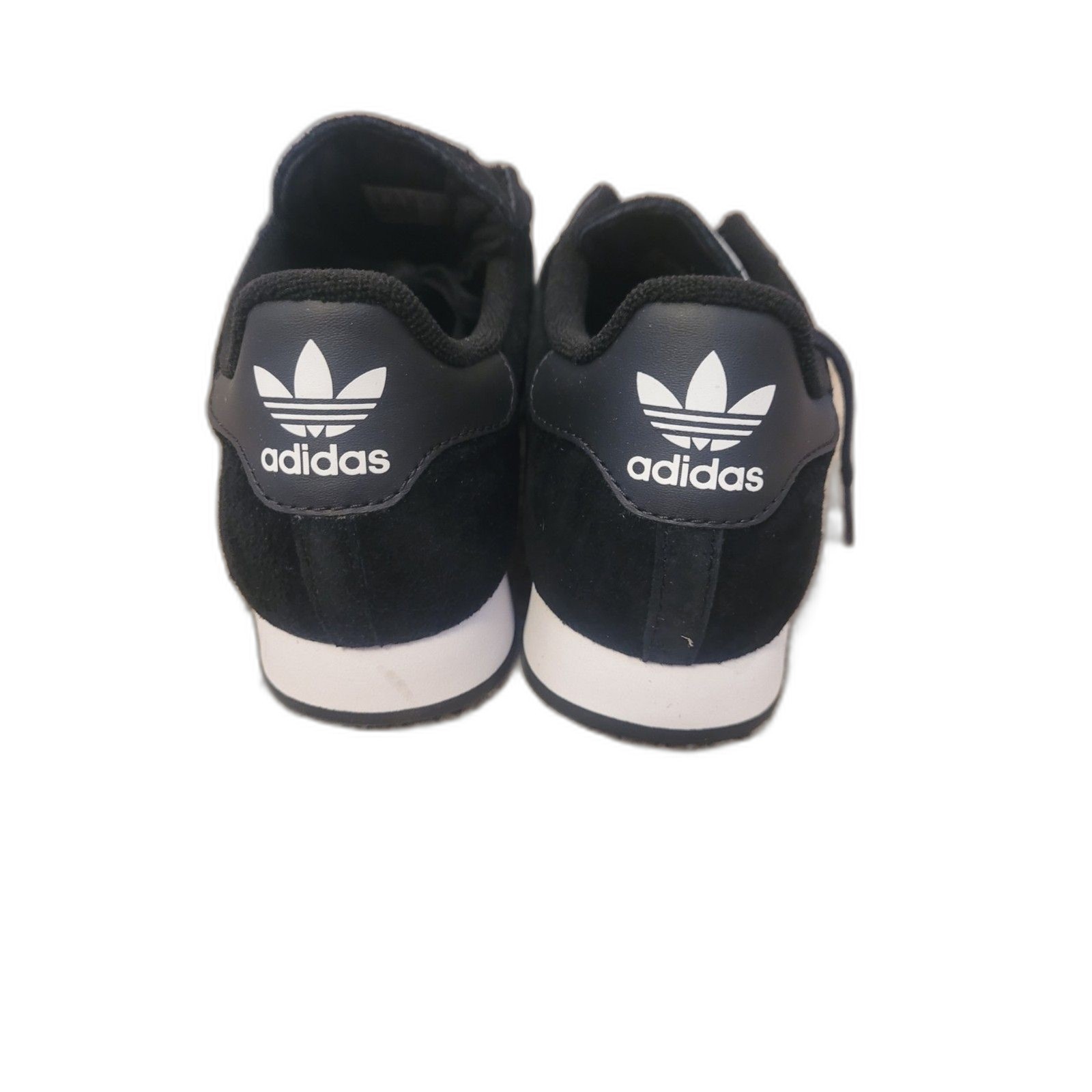 Adidas Samoa J Youth Size 4 Black White Gold Sneakers JR3780 New in Box