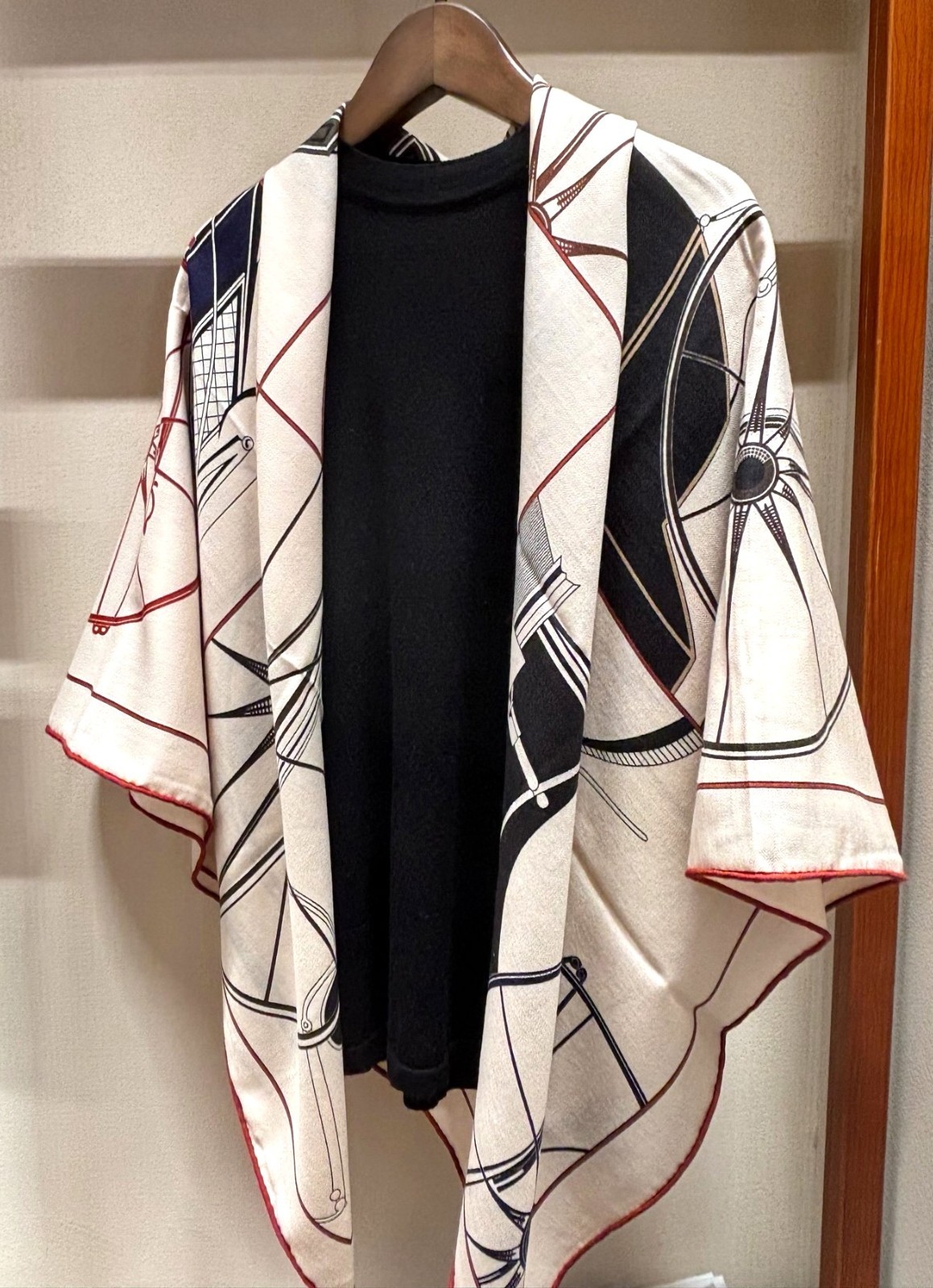 70% Cashmere & 30% Silk Wrap Scarf Wheels Print Double Face Shawl 53″