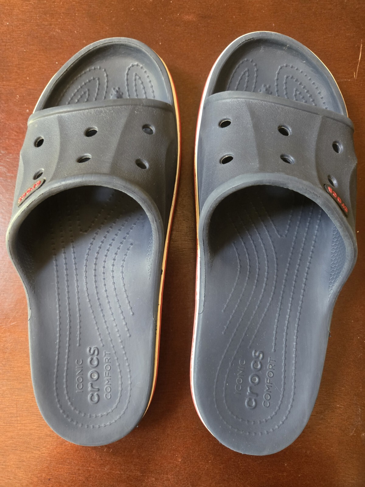 GUC Size M6 W8 Bayaband Slide Crocs sandals Navy Pepper