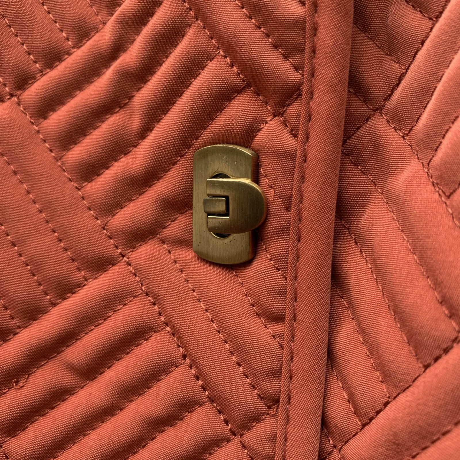 Gallery Coat Womens Coral Orange Quilted Basket Weave XL Gold Buttons Pockets