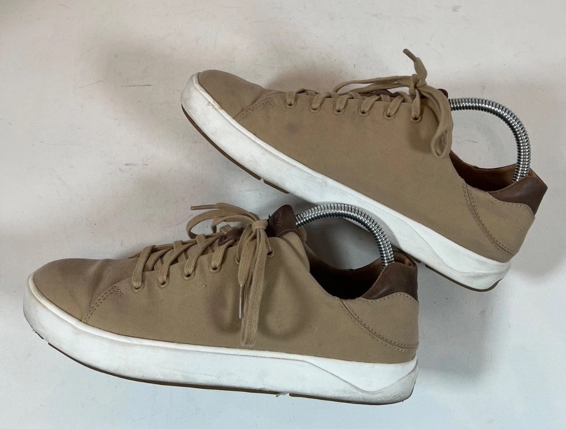 OluKai Lae’ahi Li Sneakers Mens Size 7 Tan Canvas Casual Comfort Lace Up Shoes