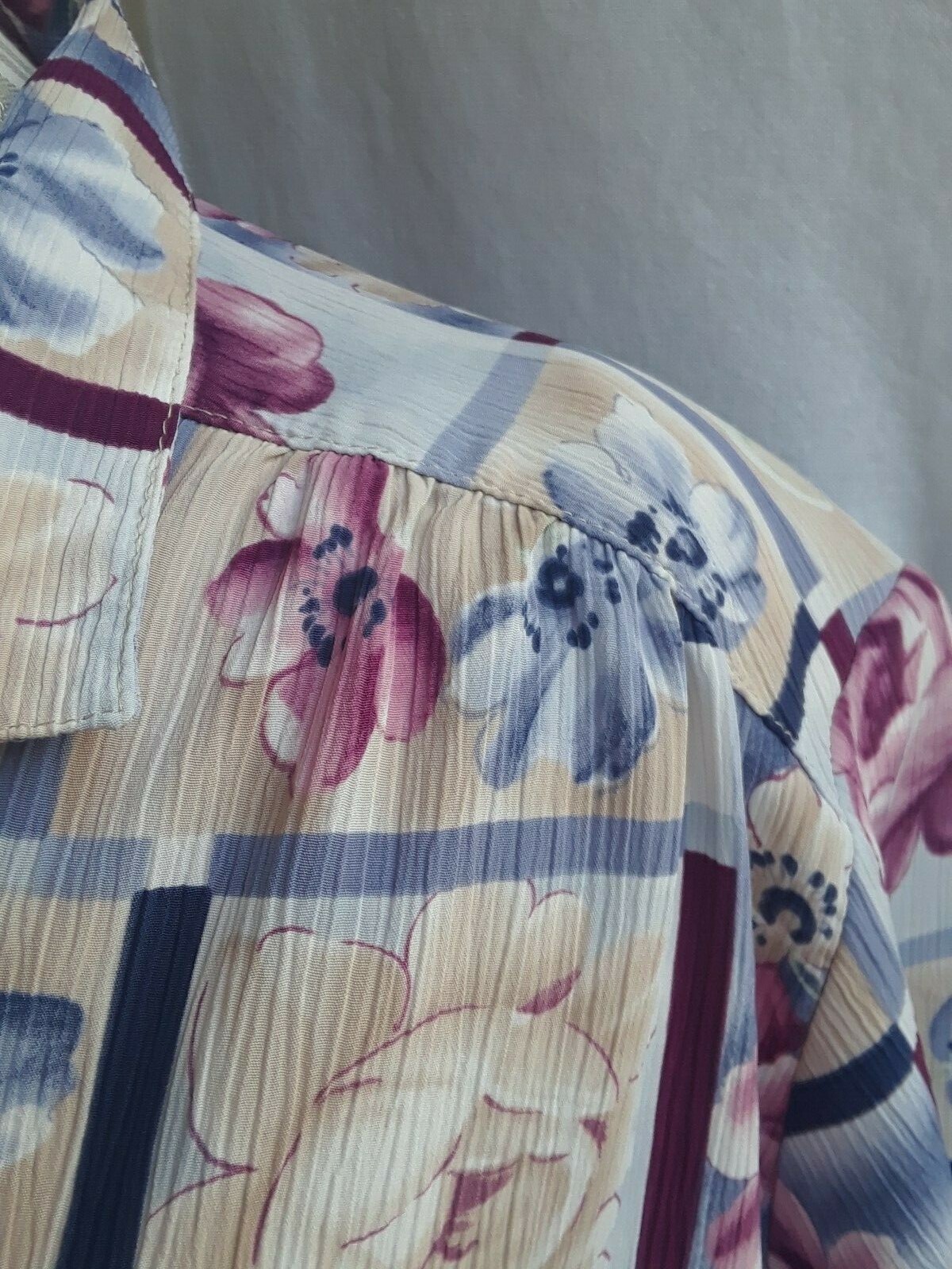 Allison Daley II size 22 woman’s button down shirt, short sleeves TA1-8