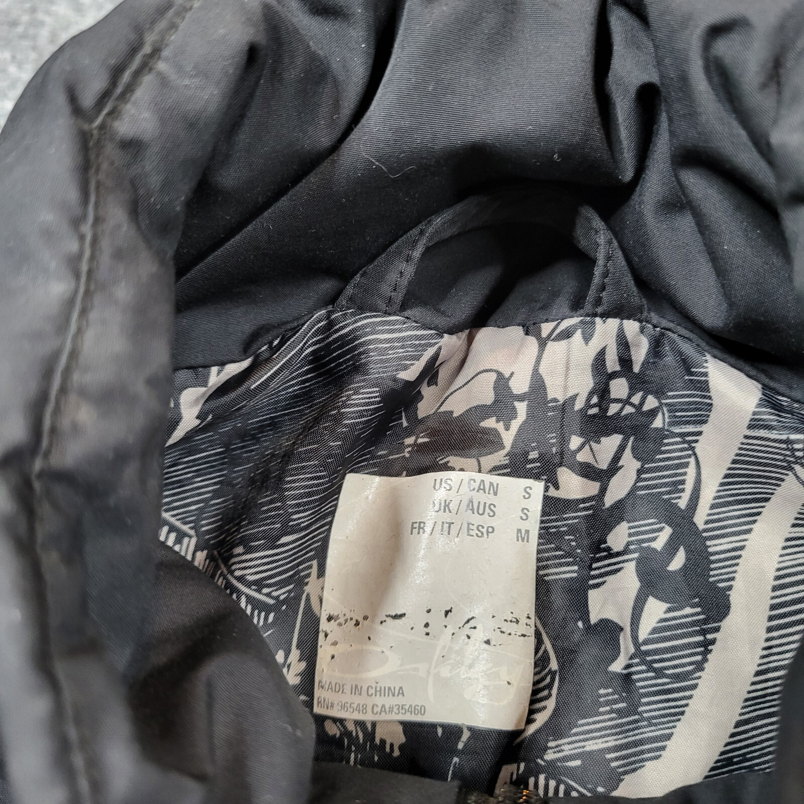 Oakley Jacket Womens Small Black Zip Winter Coat Insulated Pockets Outdoor READ*