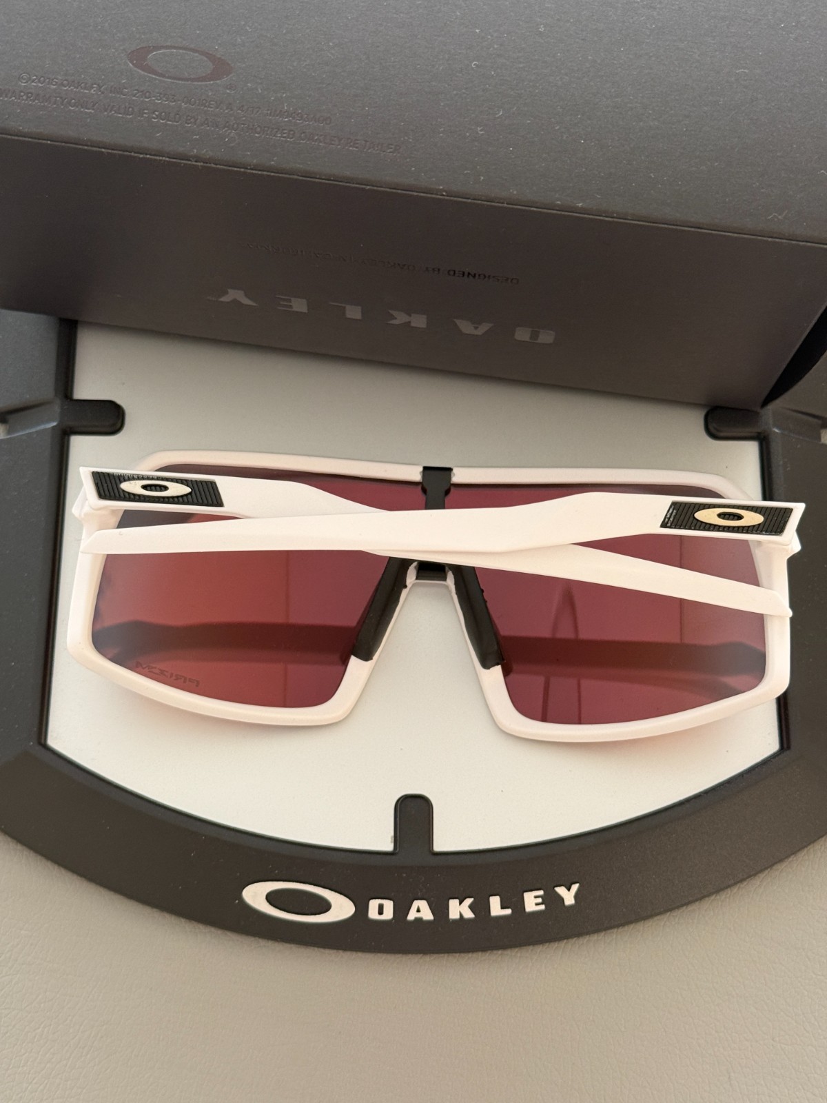 Oakley Sutro Matte White / Prizm Road Sunglasses OO9406-0637