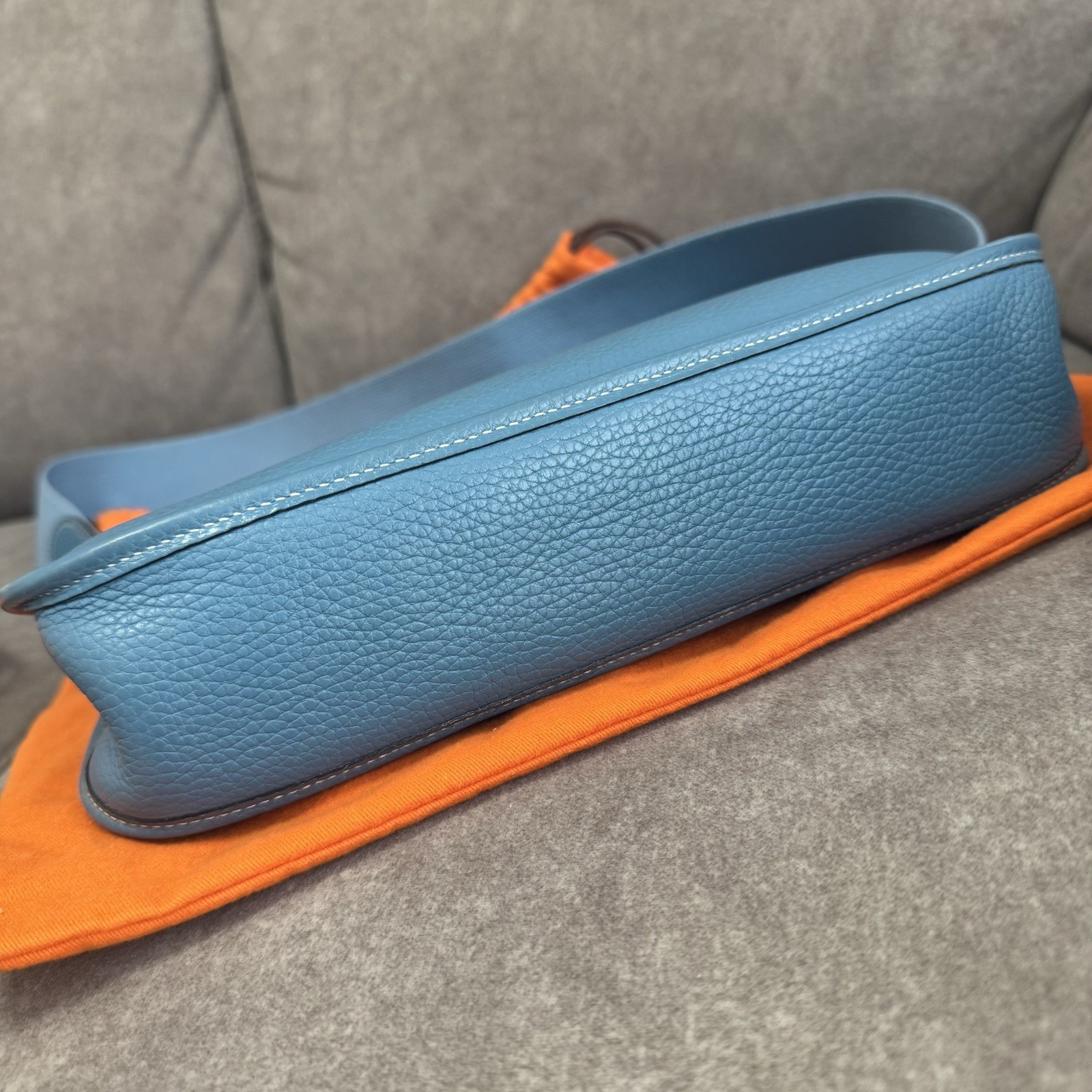 HERMES Evelyne PM Taurillon Clemence Blue Jean Crossbody Bag