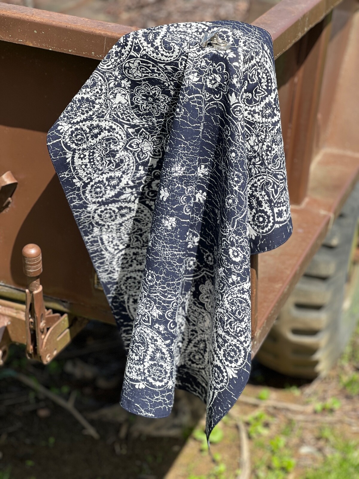 Rustic Navy/Natural Paisley 27×27 Bandanna, Made in USA