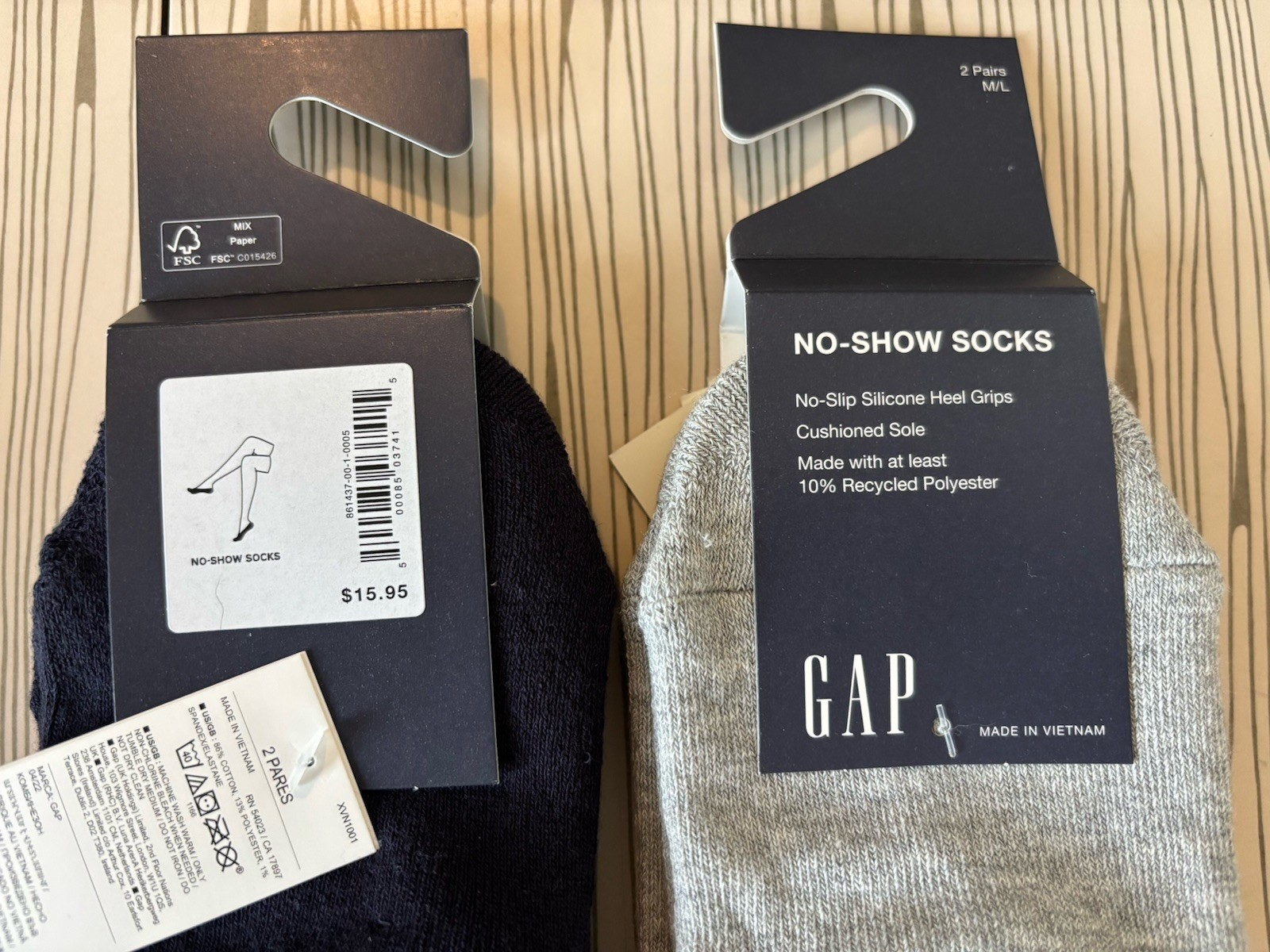 GAP 11 PAIRS NO SHOW QUARTER CREW SOCKS M/L GREY NAVY NWT! $82