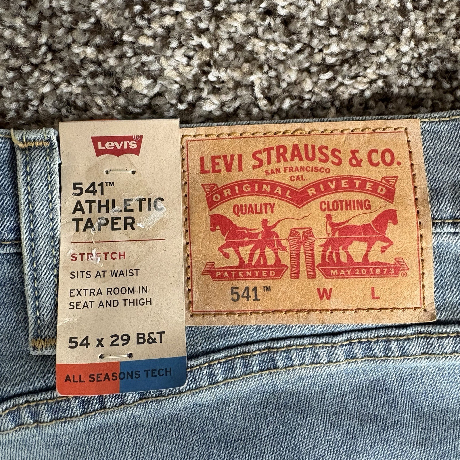 Levi’s 541 Athletic Taper All Seasons Tech Blue Jeans Men’s 54×29 Big & Tall New