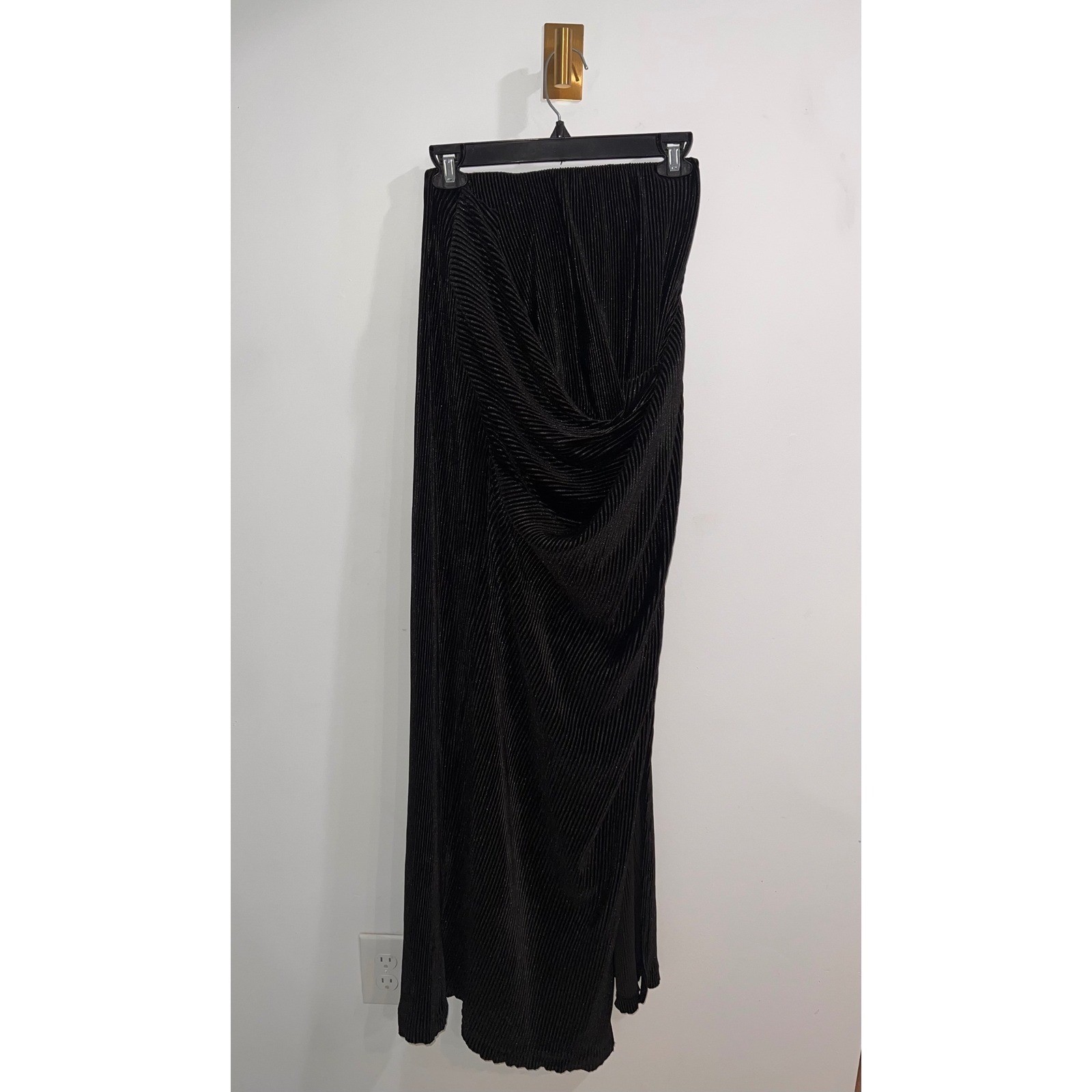 JLUXLABEL Black Velvet Sexy Corset Top & Metallic Pleated Maxi Skirt Set Medium