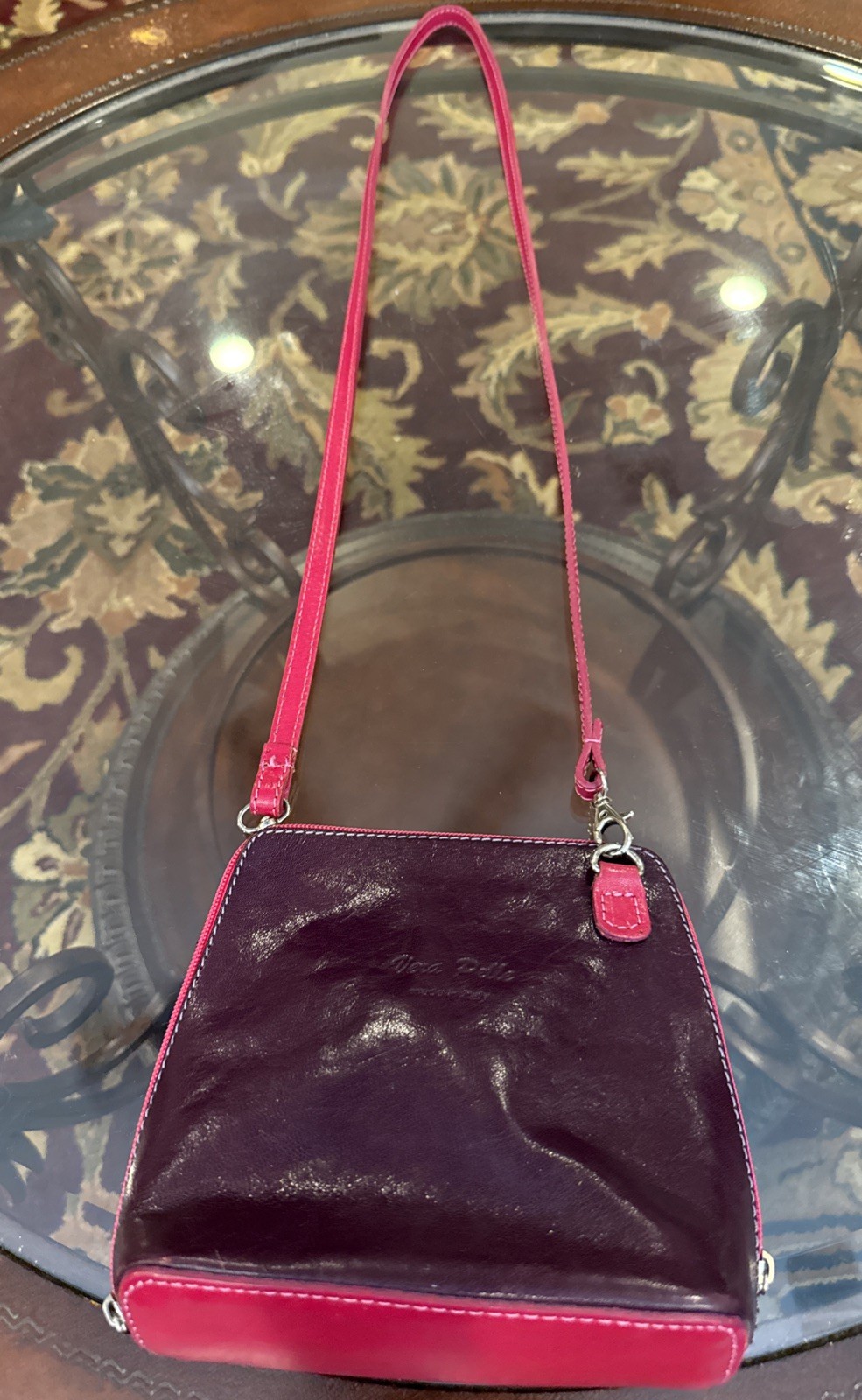 Vera Pelle Italian Leather Fuschia/Purple Crossbody Bag Adjustable Strap