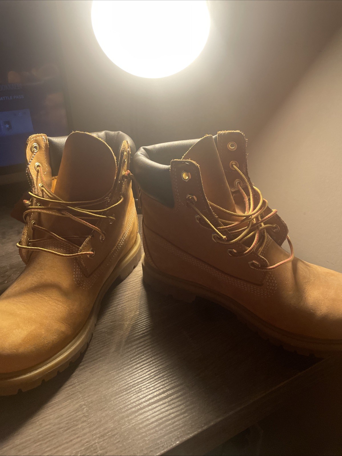 Timberland Men’s Boot Beige Size 8.5 Waterproof Leather