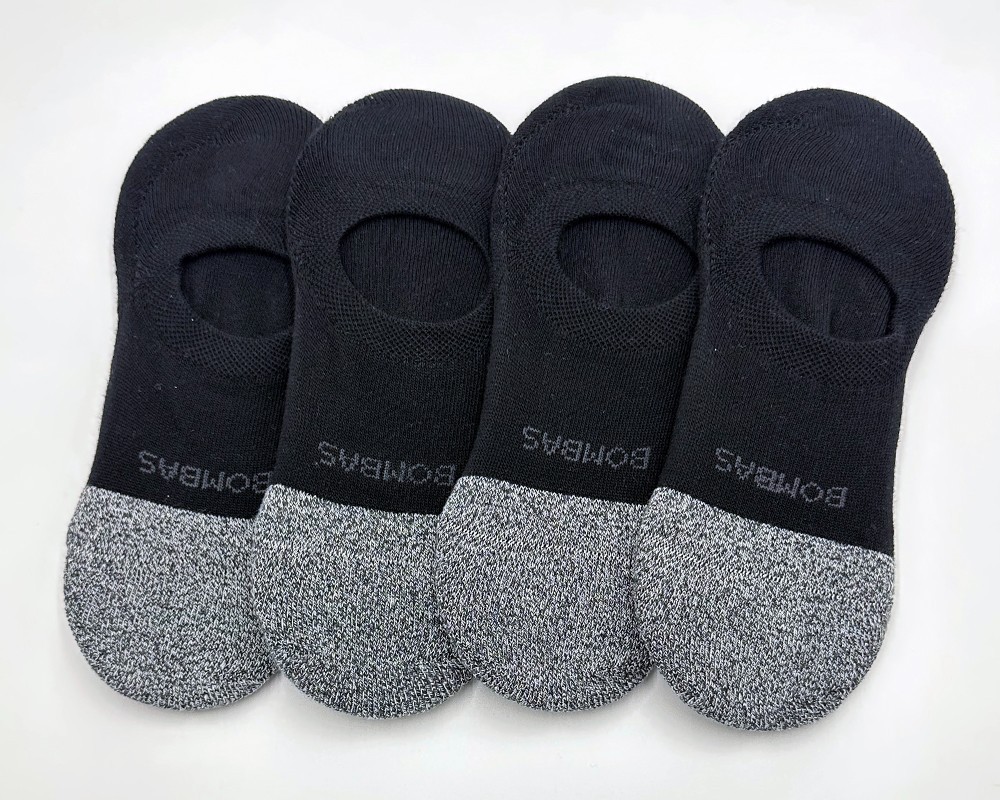 4 pairs Bombas Women’s Cushioned No Show Socks Everyday Size Med 8-10.5 black