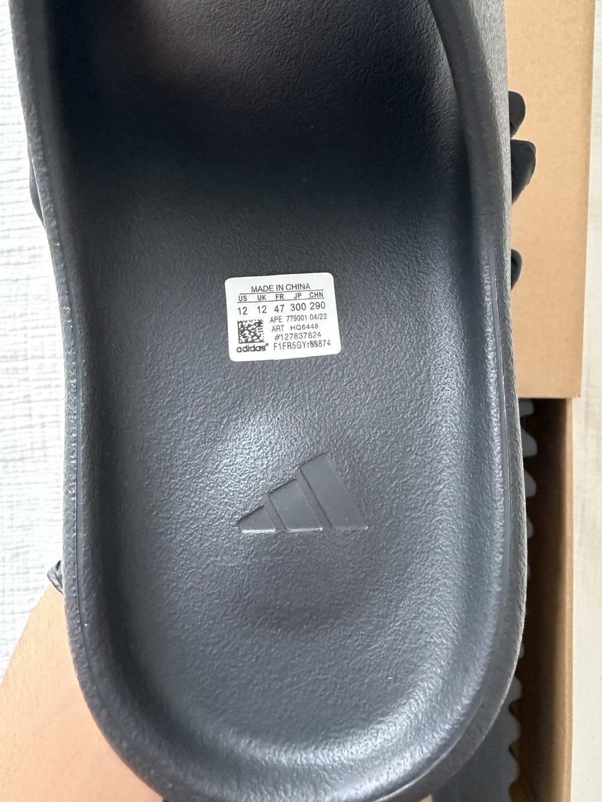 Adidas Yeezy Slide Onyx Size 12 NWOB HQ6448