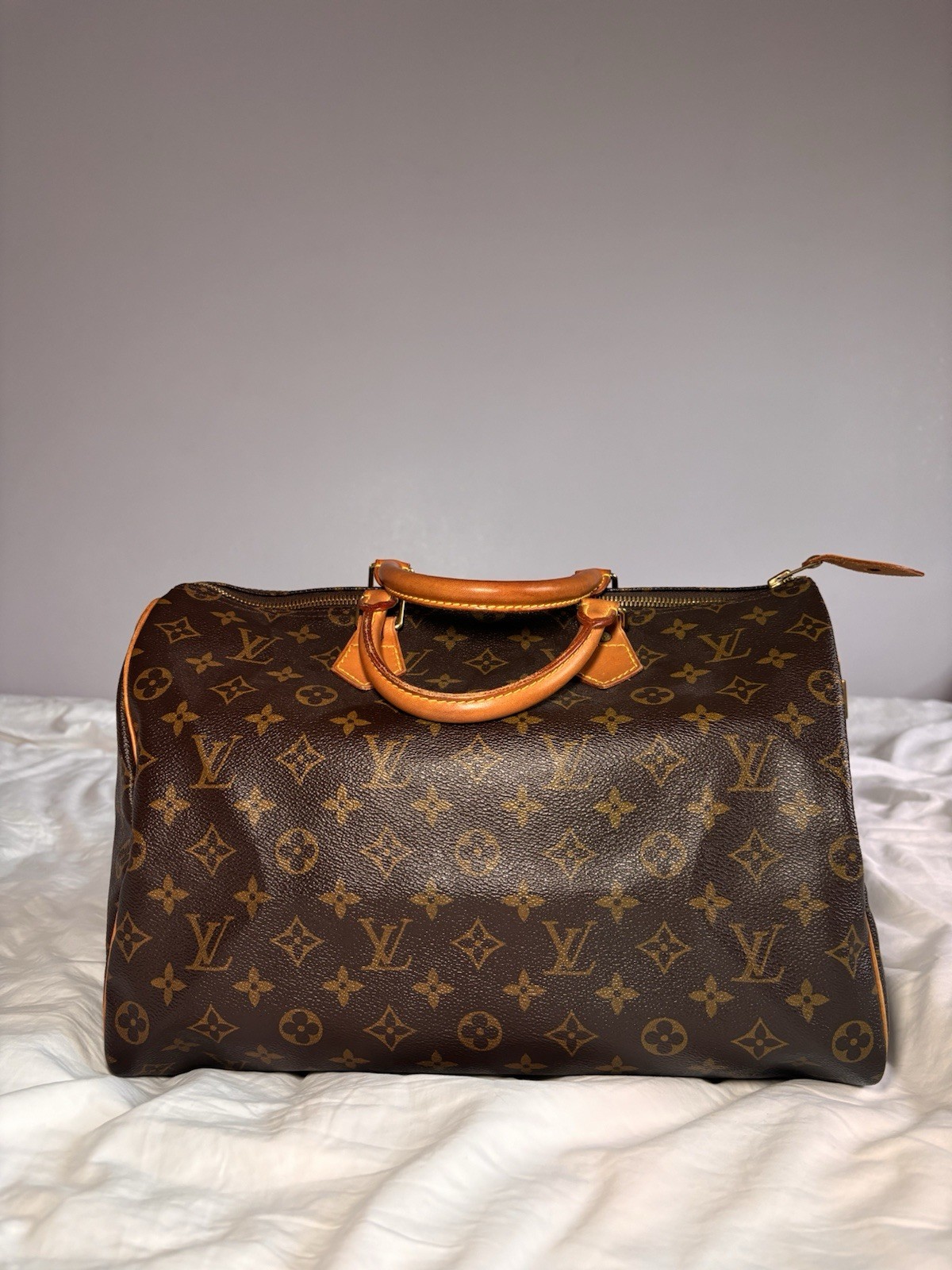 Vintage Louis Vuitton Monogram Speedy 35