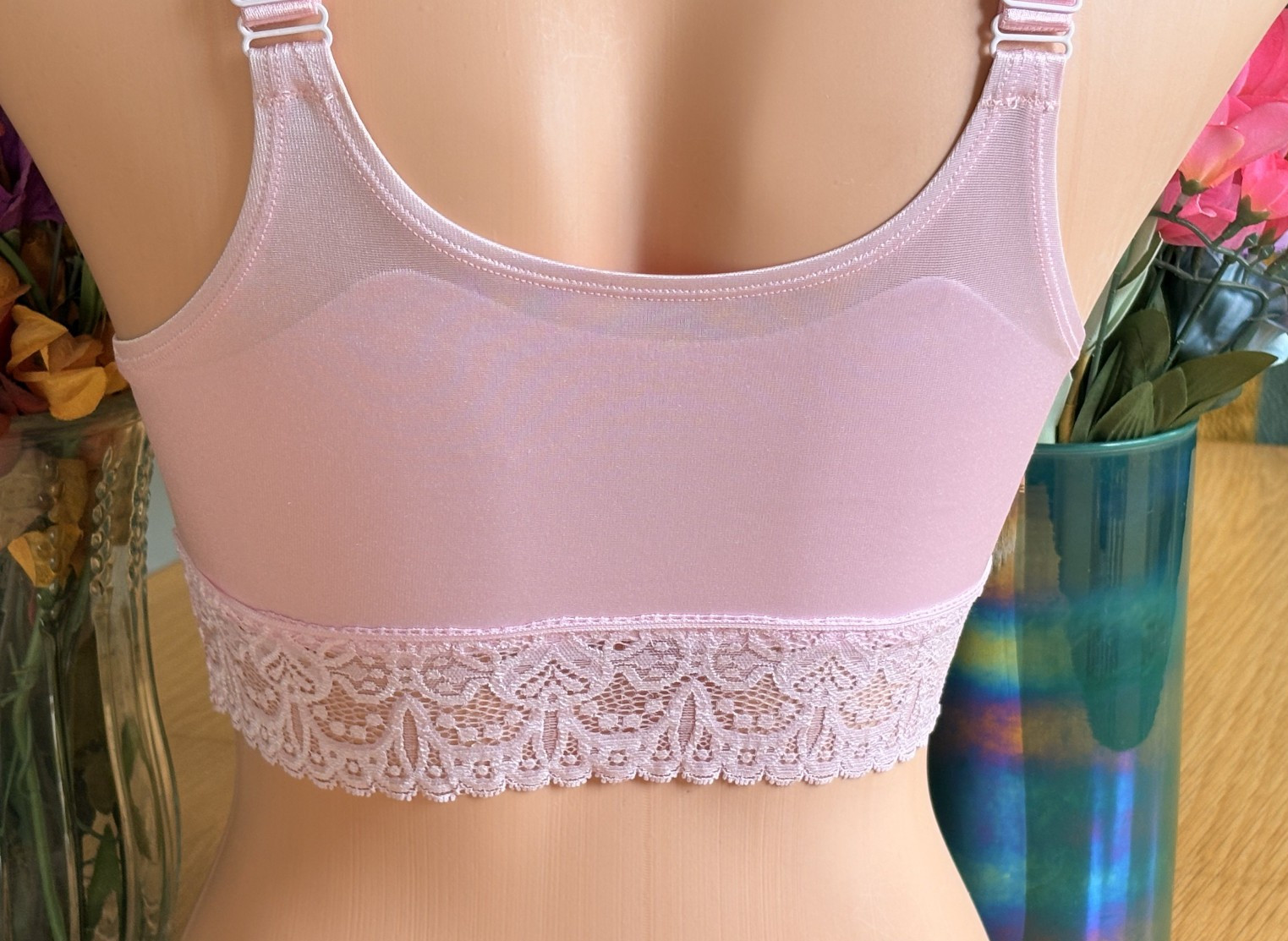 RUBY RIBBON Size 32 Pink Lace Trim V Neck Demiette #3417 NEW