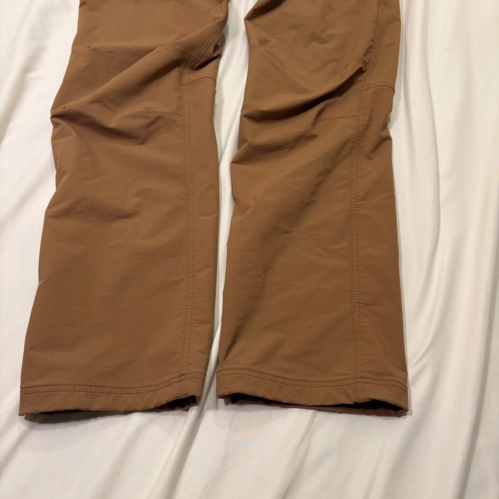 Truewerk T2 Werkpant Mens Size 38×36 Sand Straight Leg Nylon Poly Spandex Good