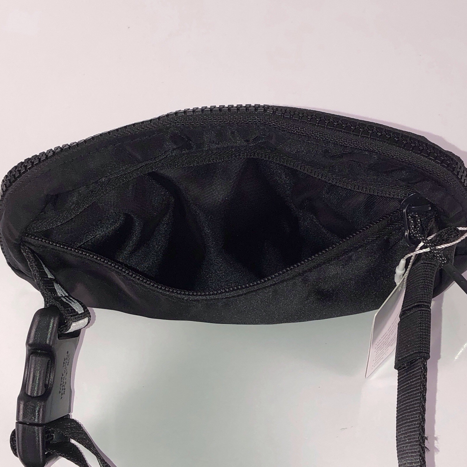 NWT Lululemon Everywhere Belt Bag 1L Black/White Wordmark Crossbody Waist Pack🌺