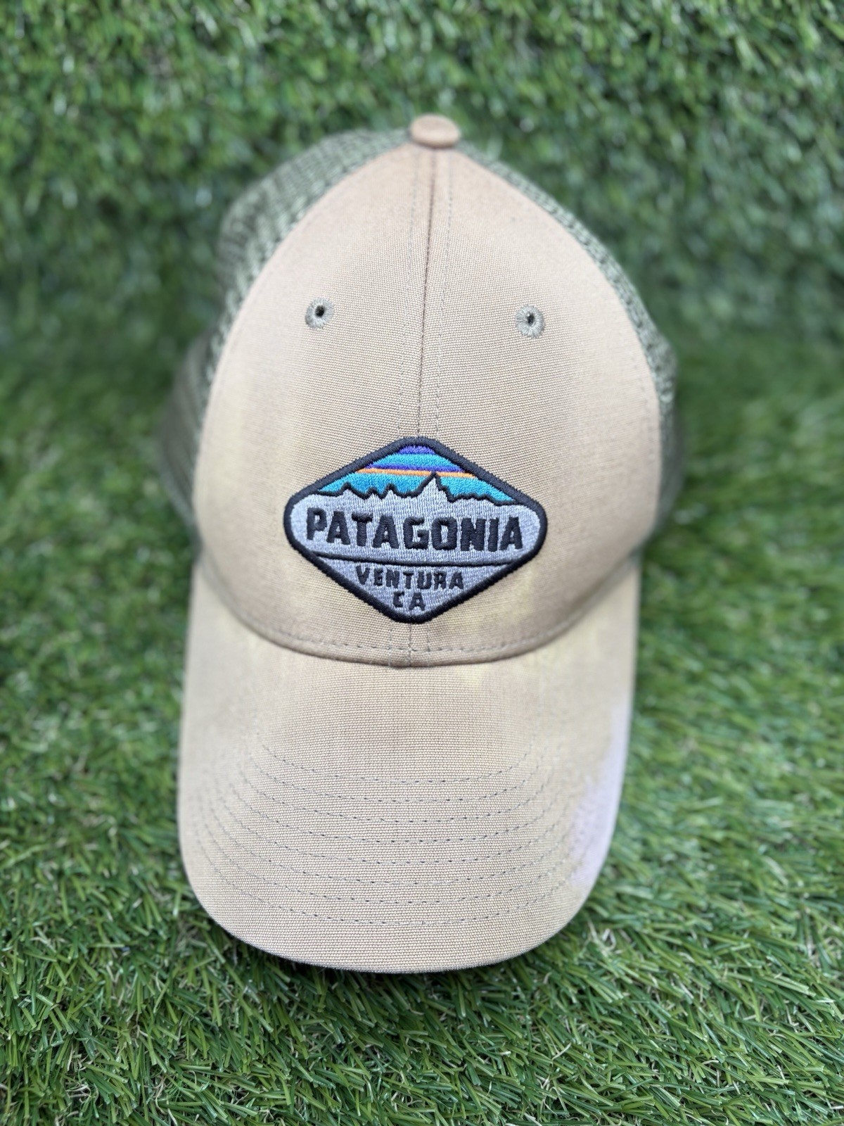 Patagonia Lo Pro Trucker Hat Logo Mesh Cap Seafoam Green and Blue Snapback