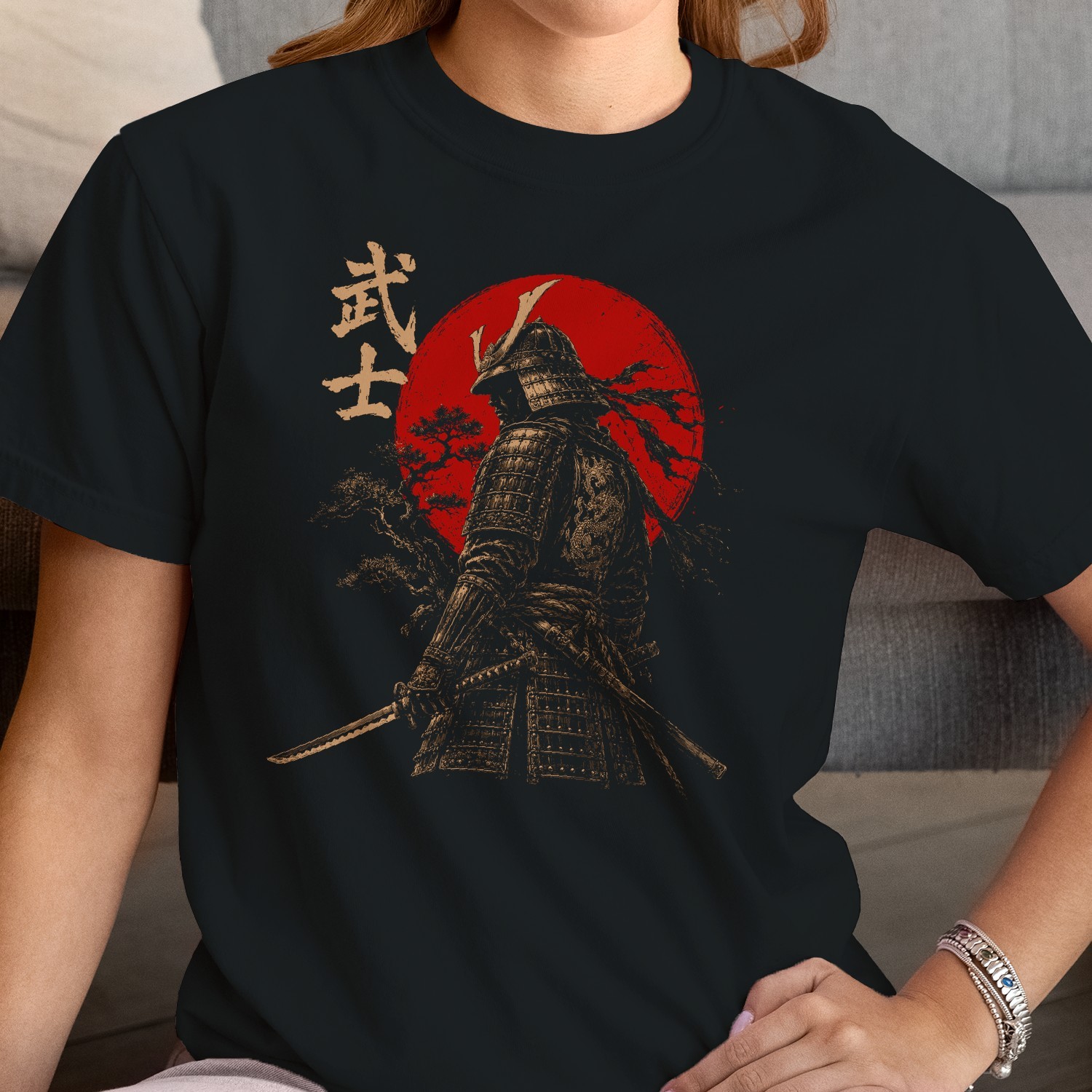 Samurai Bushi with Katana Women’s T-shirt