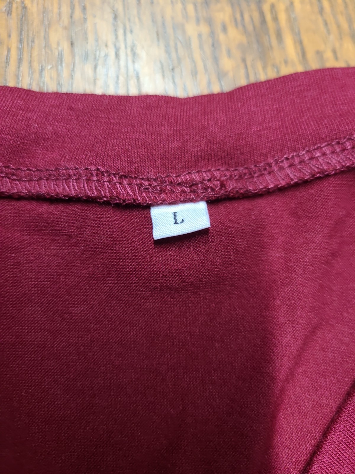 Riyiper Womens Maroon Top Shirt Short Sleeve Red Size Large V Neck NWOT