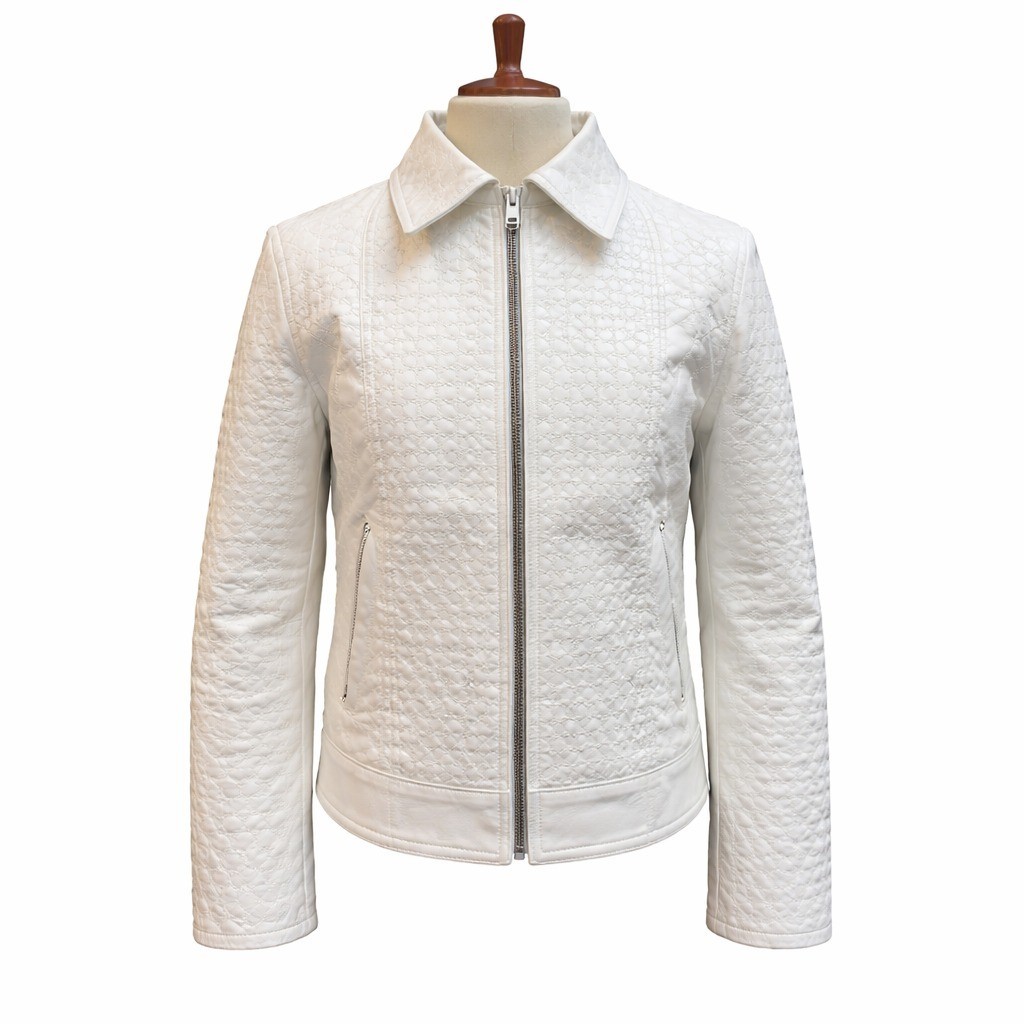New White Quilted Zip Up Medium Jacket Women’s Geometric Stitch Bomber Style